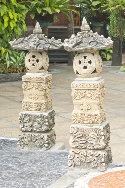Pomnik z piaskowca w zabytkowym parku chonburi — Zdjęcie stockowe