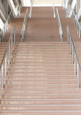 Metro İstasyonu merdiven