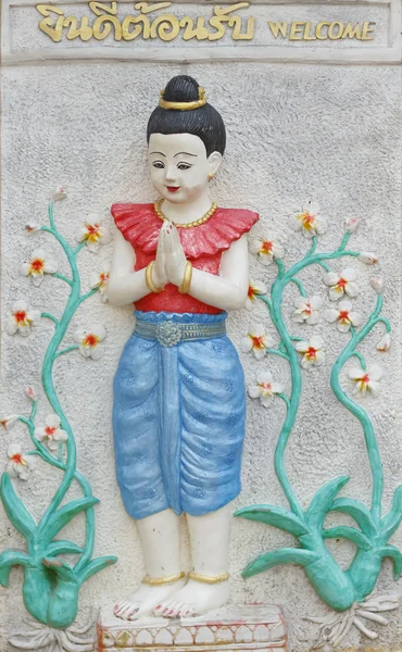 Thai tradition pattern wall carving — Stock Photo, Image