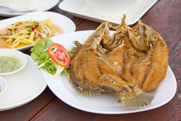 Fried snapper with chili sauce on the plate — Stock Photo, Image