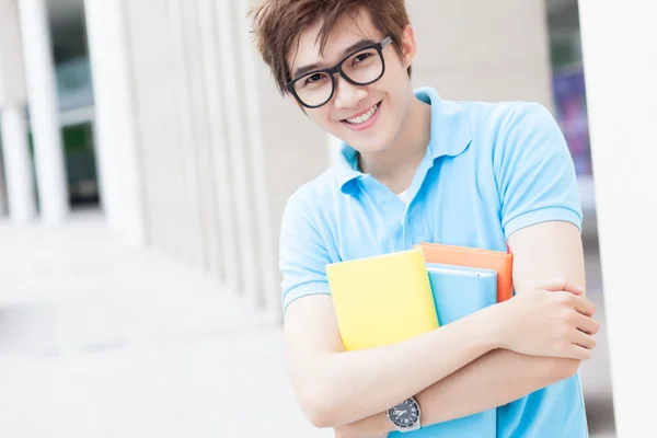 Estudiante con libros de texto — Foto de Stock