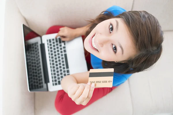 Compras modernas — Foto de Stock