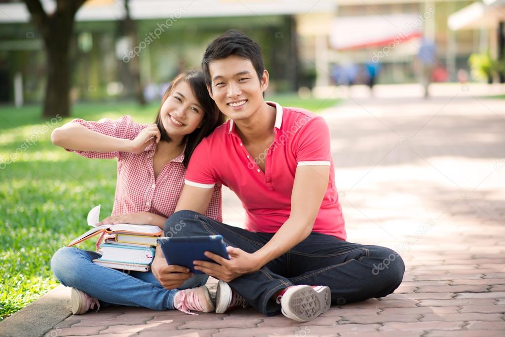Campus couple