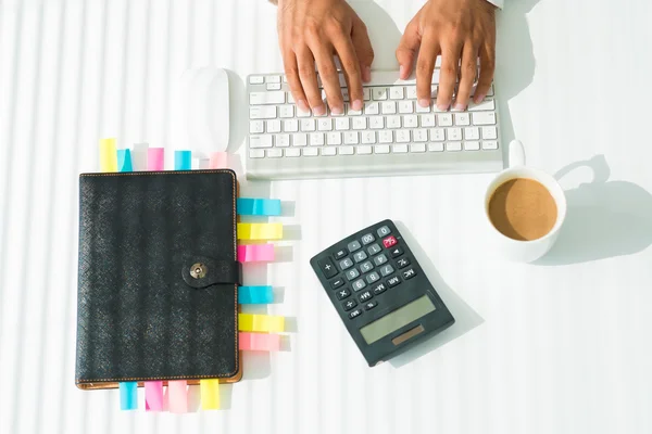 Businessman table — Stock Photo, Image