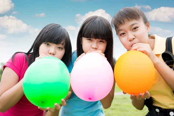 Niños divertidos —  Fotos de Stock