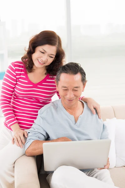 Moderna pensionärer — Stockfoto