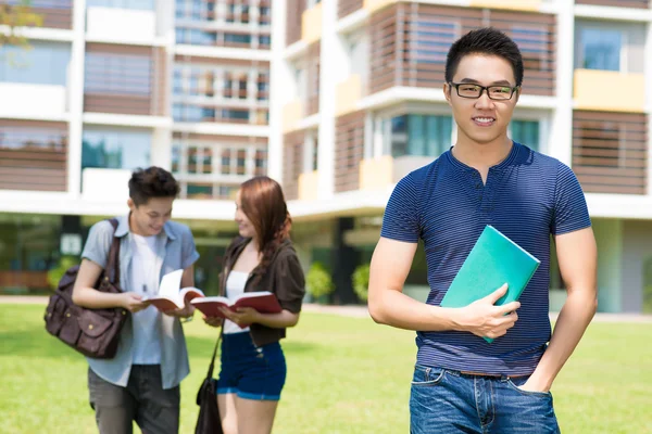 Högskolestudenter — Stockfoto