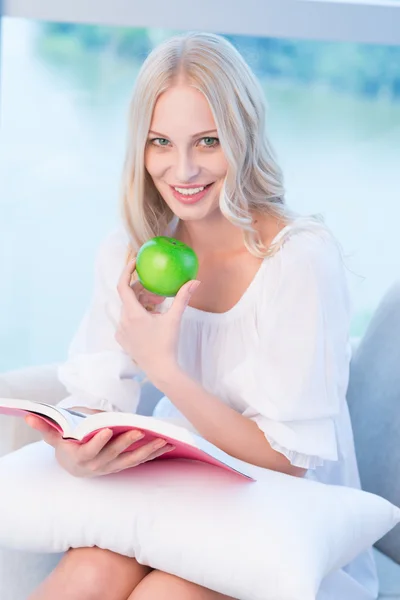 Serene Woman — Stock Photo, Image