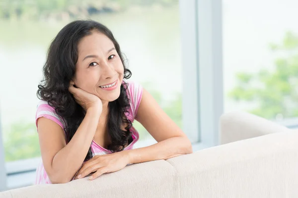 Happy senior woman — Stock Photo, Image