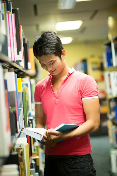 Book-worm — Stock Photo, Image