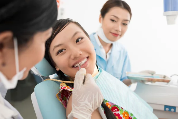 Dental treatment — Stock Photo, Image