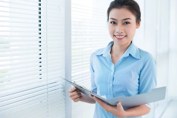 Mujer de negocios segura — Foto de Stock