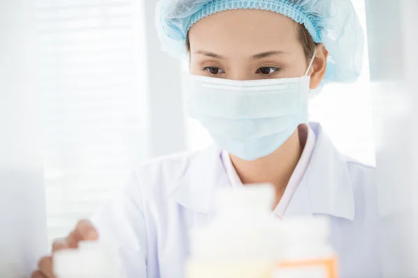 Médico en el trabajo — Foto de Stock