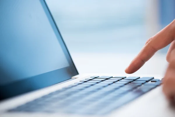 Laptop keyboard — Stock Photo, Image