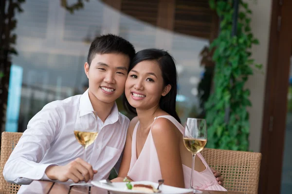 Glückliche Flitterwochen — Stockfoto