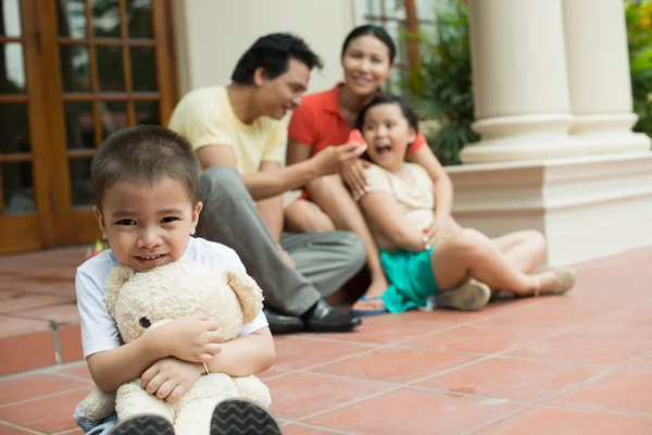 Schattige jongen — Stockfoto