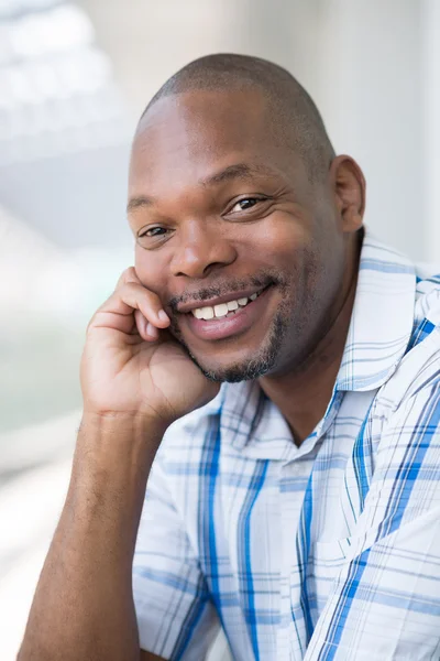 Handsome African man — Stock Photo, Image