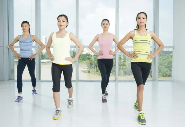 Aerobics exercises — Stock Photo, Image