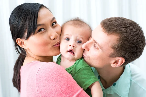 Bebé emocionado — Foto de Stock