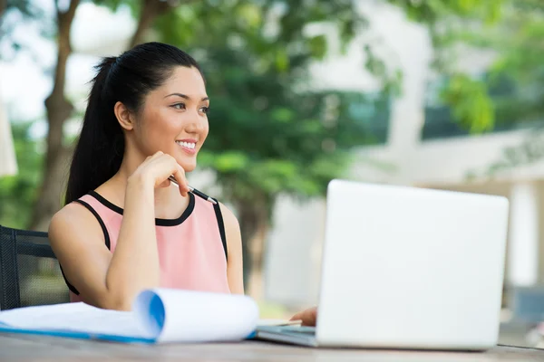 Working outside — Stock Photo, Image