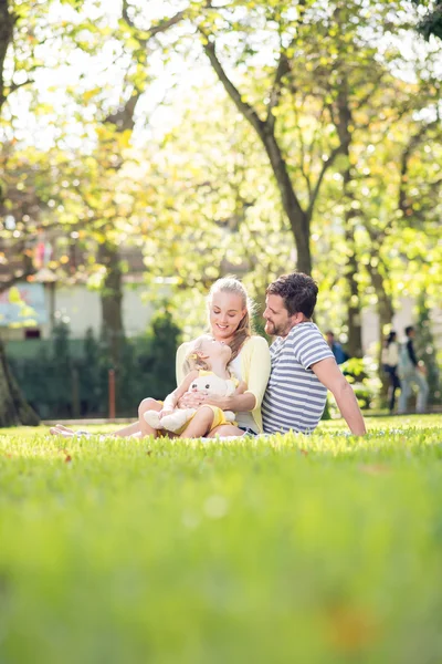 Familie Buiten — Stockfoto