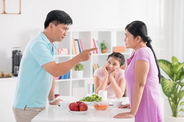 Parents quarreling — Stock Photo, Image