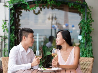 Romantik Tarih Çift