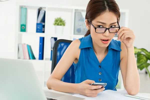 Mobiltelefon — Stockfoto