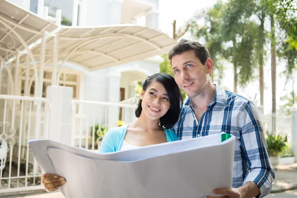 Multinational couple — Stock Photo, Image