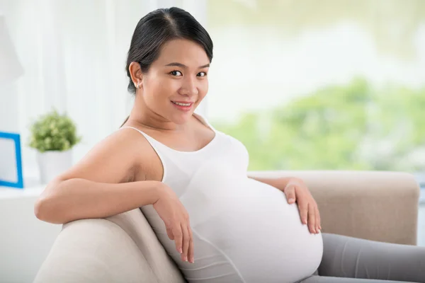 Pretty mommy — Stock Photo, Image