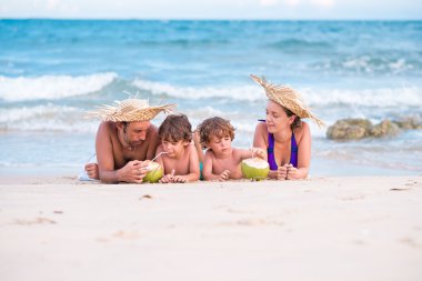 Hindistan cevizi sütü