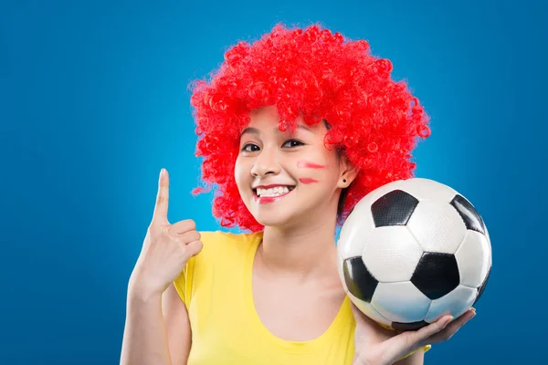 Vrouwelijke voetbal fan — Stockfoto