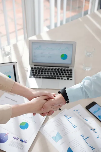 Business People Shaking Hands — Stock Photo, Image