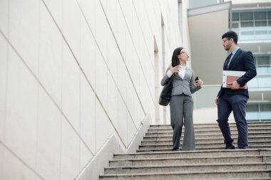 Isıtmalı Tartışma Olan İş Adamları