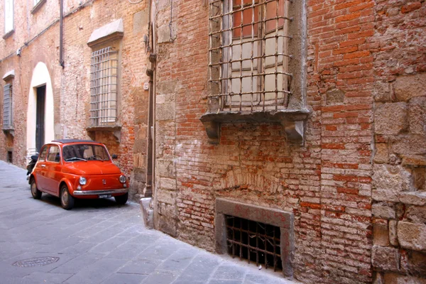 Вулиці Тоскана, цегляна стіна Стокове Зображення