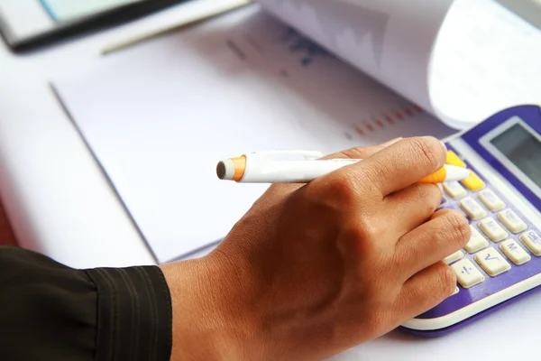 iş kavramı el finansal verilerin analizi