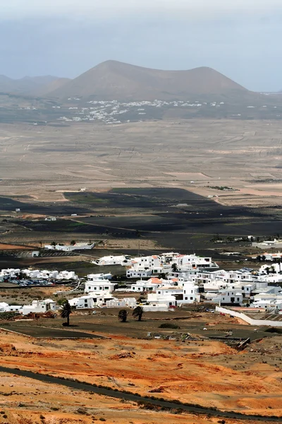 Село teguise в Лансароте, canarias острови. — стокове фото