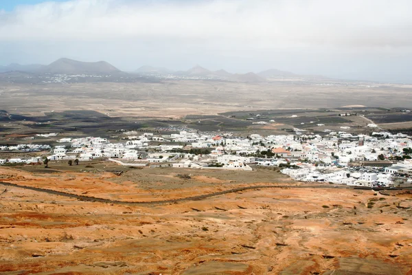 Wieś teguise na wyspie lanzarote, Wyspy Kanaryjskie, Wyspy. — Zdjęcie stockowe