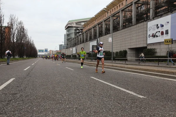De marathon van de stad van Milano, milano — Stockfoto