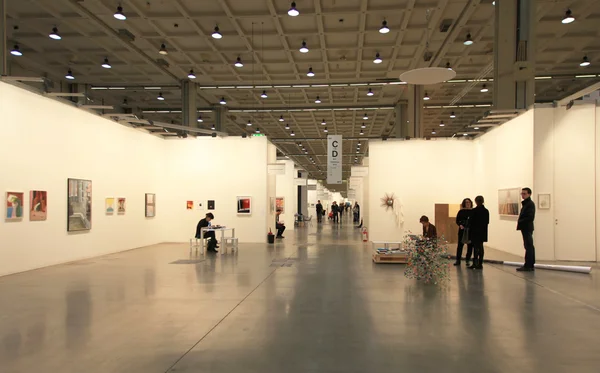 Miart - internationale tentoonstelling van moderne en hedendaagse kunst, milano — Stockfoto
