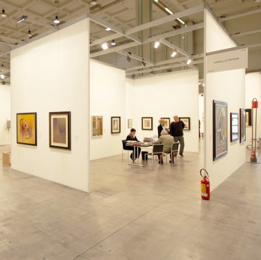 Uluslararası modern ve Çağdaş Sanat Sergisi