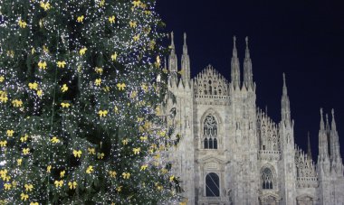 Noel ağacı ışıkları açılışı, milano, İtalya