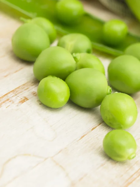 Fresh peas — Stock Photo, Image