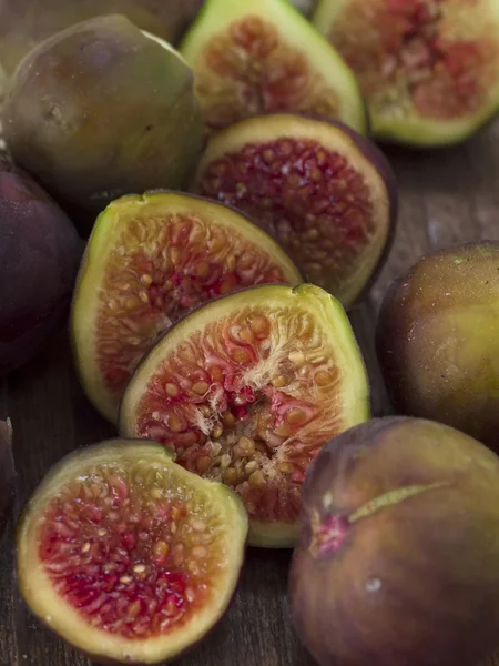 Figos, frutos tropicais — Fotografia de Stock
