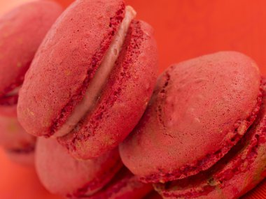 Kırmızı macaroons