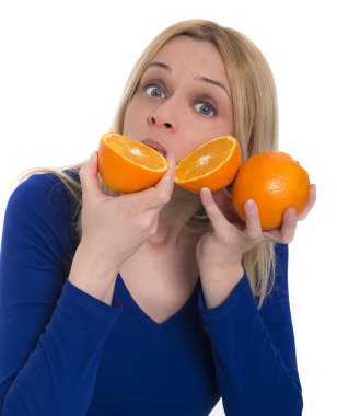 kadın portakal yeme