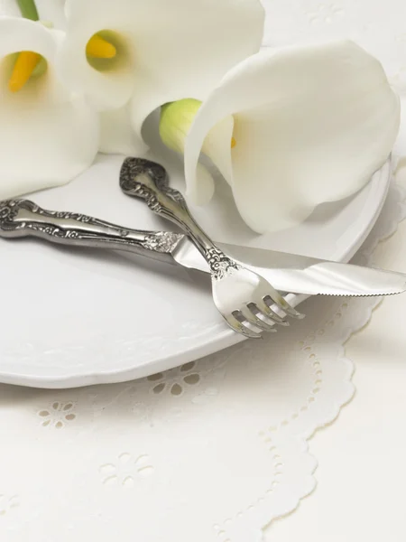 Forchetta e coltello con piastra — Foto Stock