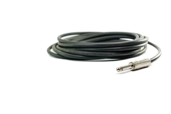 Cable de audio aislar sobre fondo blanco — Foto de Stock