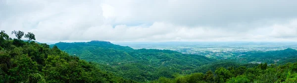 Panoraama vuoren Thaimaassa — kuvapankkivalokuva