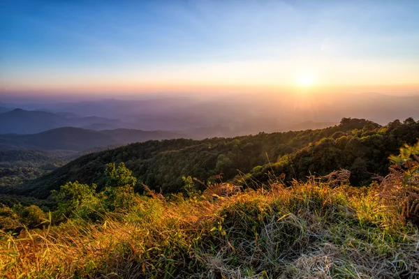 Sunset at horizon of sky — Stock Photo, Image